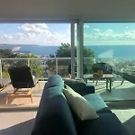 Panoramic Views - Terrace, Sea Views & Pool דירה