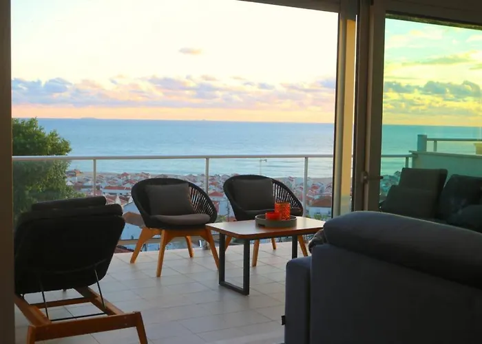 Panoramic Views - Terrace, Sea Views & Pool Lägenhet