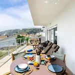 Apartamento Panoramic Views - Terrace, Sea Views & Pool Nazaré