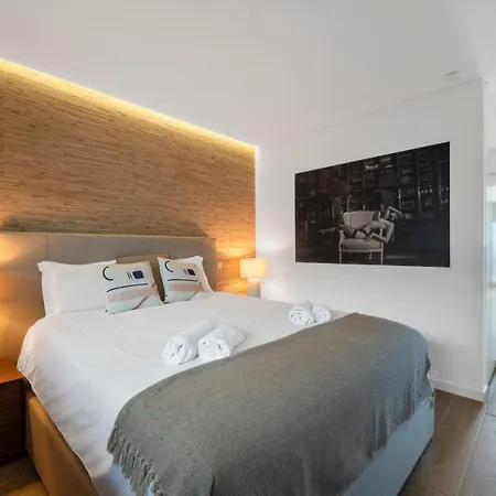 Appartement Panoramic Views - Terrace, Sea Views & Pool