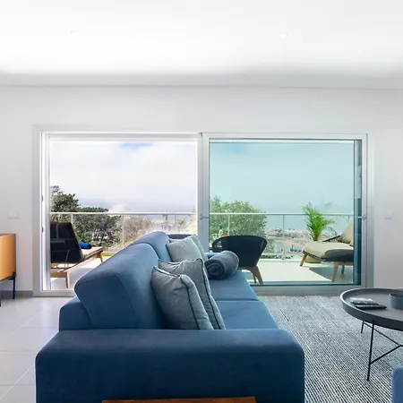Panoramic Views - Terrace, Sea Views & Pool Appartement *