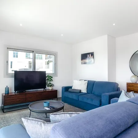 Apartment Panoramic Views - Terrace, Sea Views & Pool