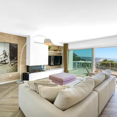 Apartment Panoramic Views - Terrace, Sea Views & Pool *