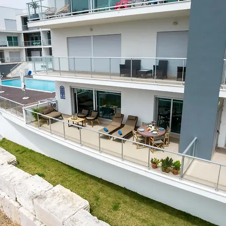 Panoramic Views - Terrace, Sea Views & Pool Apartmán