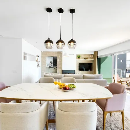 Appartement Panoramic Views - Terrace, Sea Views & Pool Nazaré