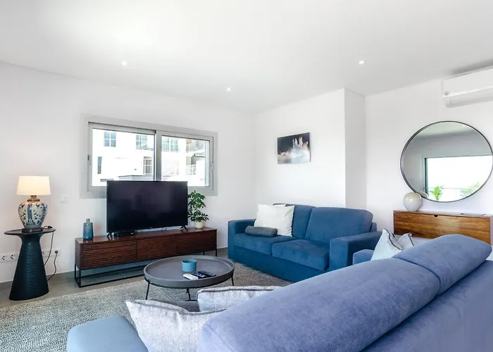 Apartment Panoramic Views - Terrace, Sea Views & Pool