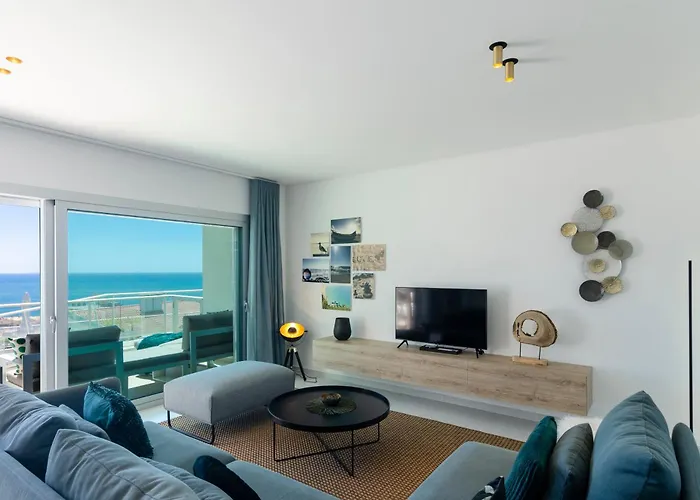 Panoramic Views - Terrace, Sea Views & Pool