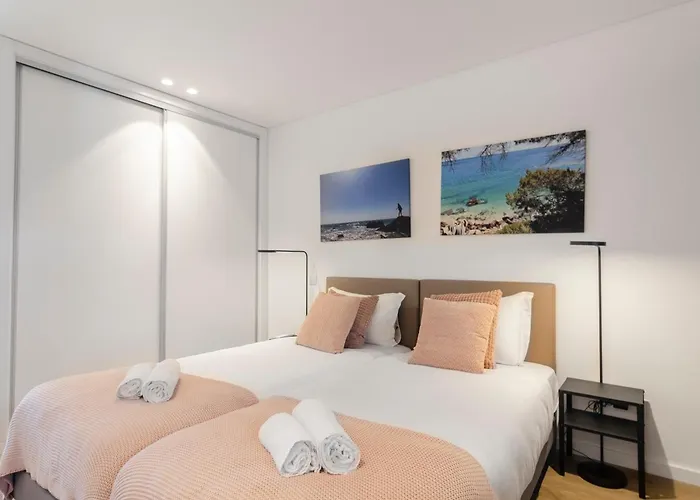 Panoramic Views - Terrace, Sea Views & Pool Apartment *